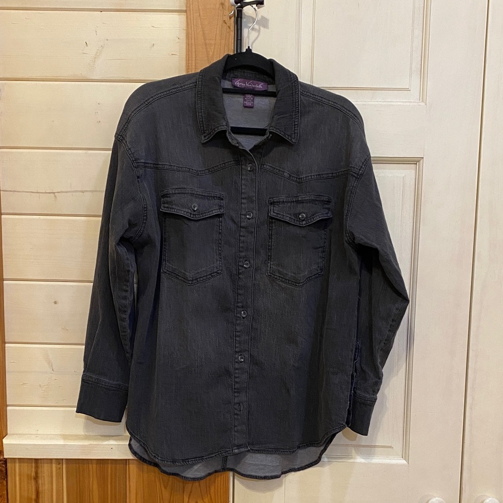Gloria Vanderbilt Dark Gray Button-Up Denim Shirt